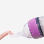 Baby Feeding Bottle Toddler Silicone Squeeze Feeding Spoon – Bild 4