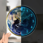 Voice-activated Induction LED Night Light Wall Clock – Bild 2