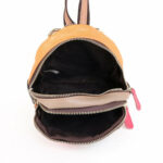 Woman's Leather Backpack With Small Cross-Slung – Bild 5