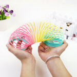 Rainbow Spring Coil Toys Plastic Folding Spring Coil Sports Game – Bild 2