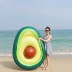 Inflatable Giant Avocado Pool Float Pool Swimming Float – Bild 5