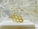 Honeycomb Cuff Bracelet: Electroformed Bee Design - Sterling Silver – Bild 2
